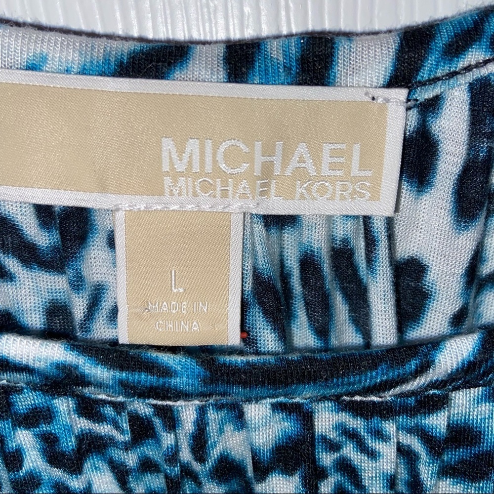 Michael Kors blue leopard print top - Picture 2 of 3